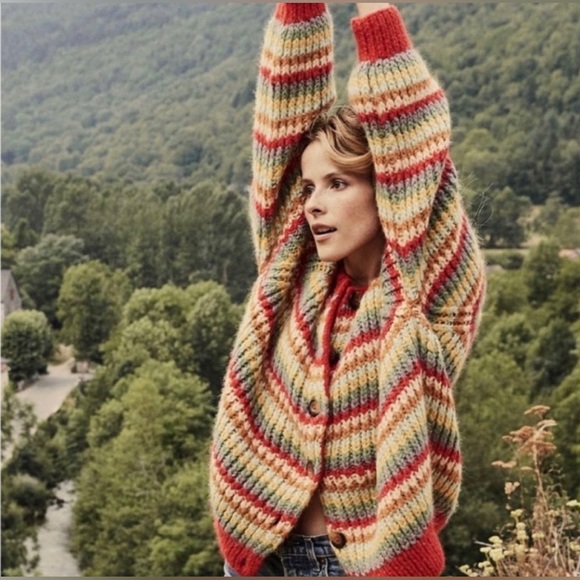 ***ISO** Doen Briar Cardigan in Medium or Large - Picture 7 of 8